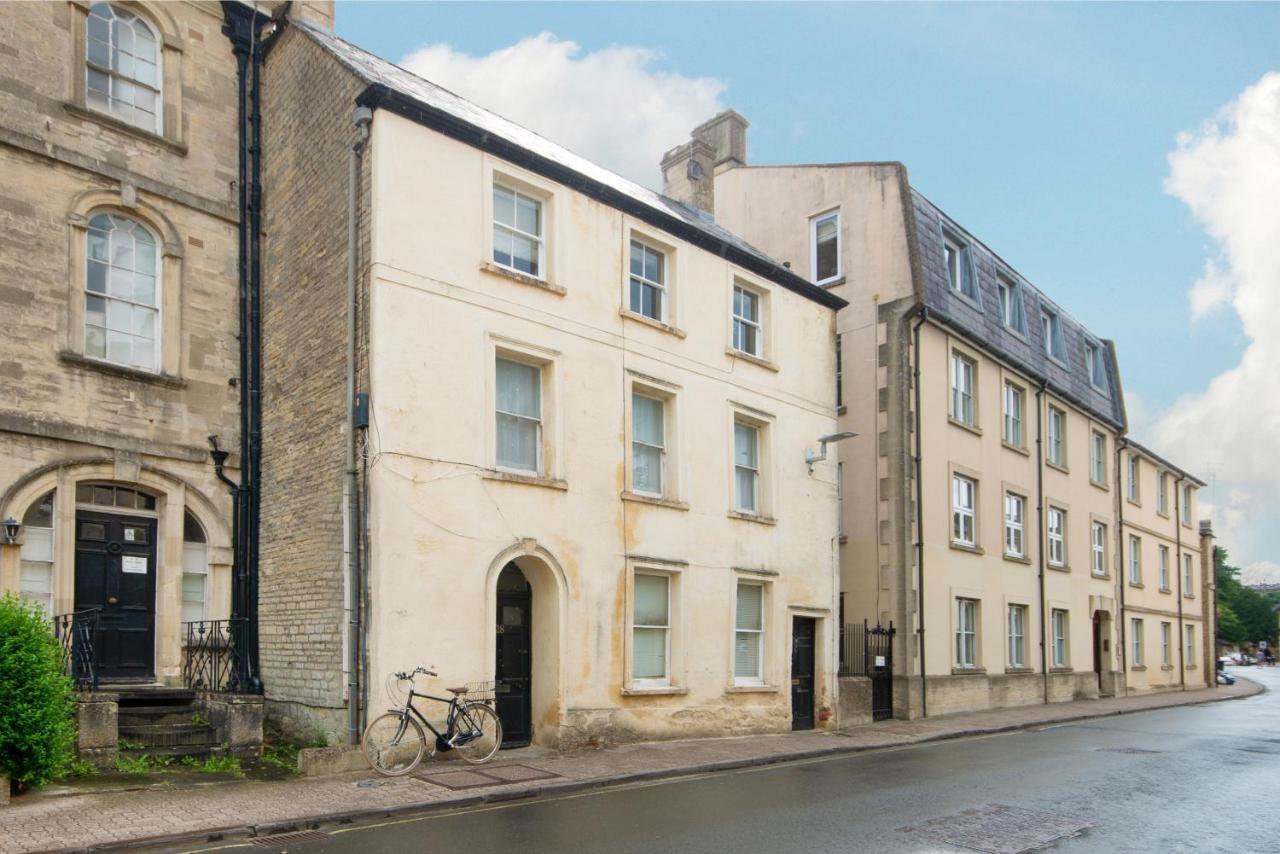 The Courtyard Cirencester Exterior foto